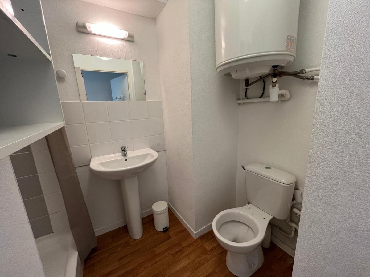 Acajou, Studio Avec Terrasse Et Parking Prive 凯恩 外观 照片