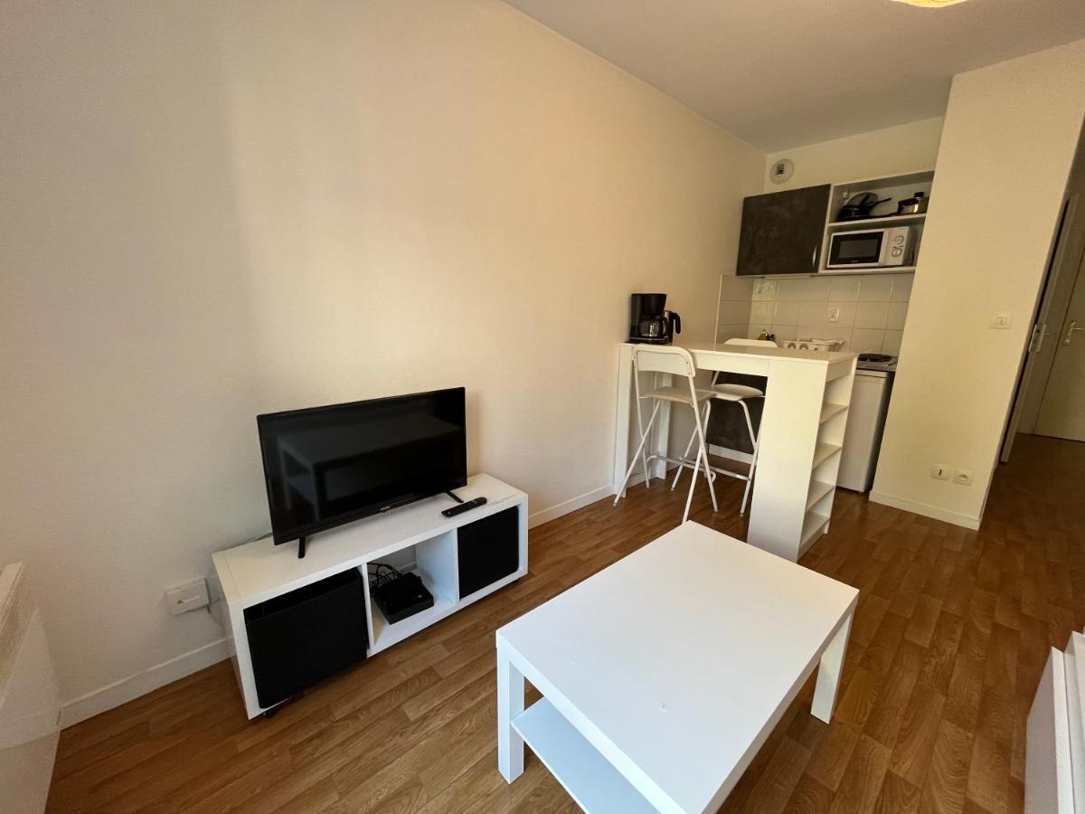 Acajou, Studio Avec Terrasse Et Parking Prive 凯恩 外观 照片